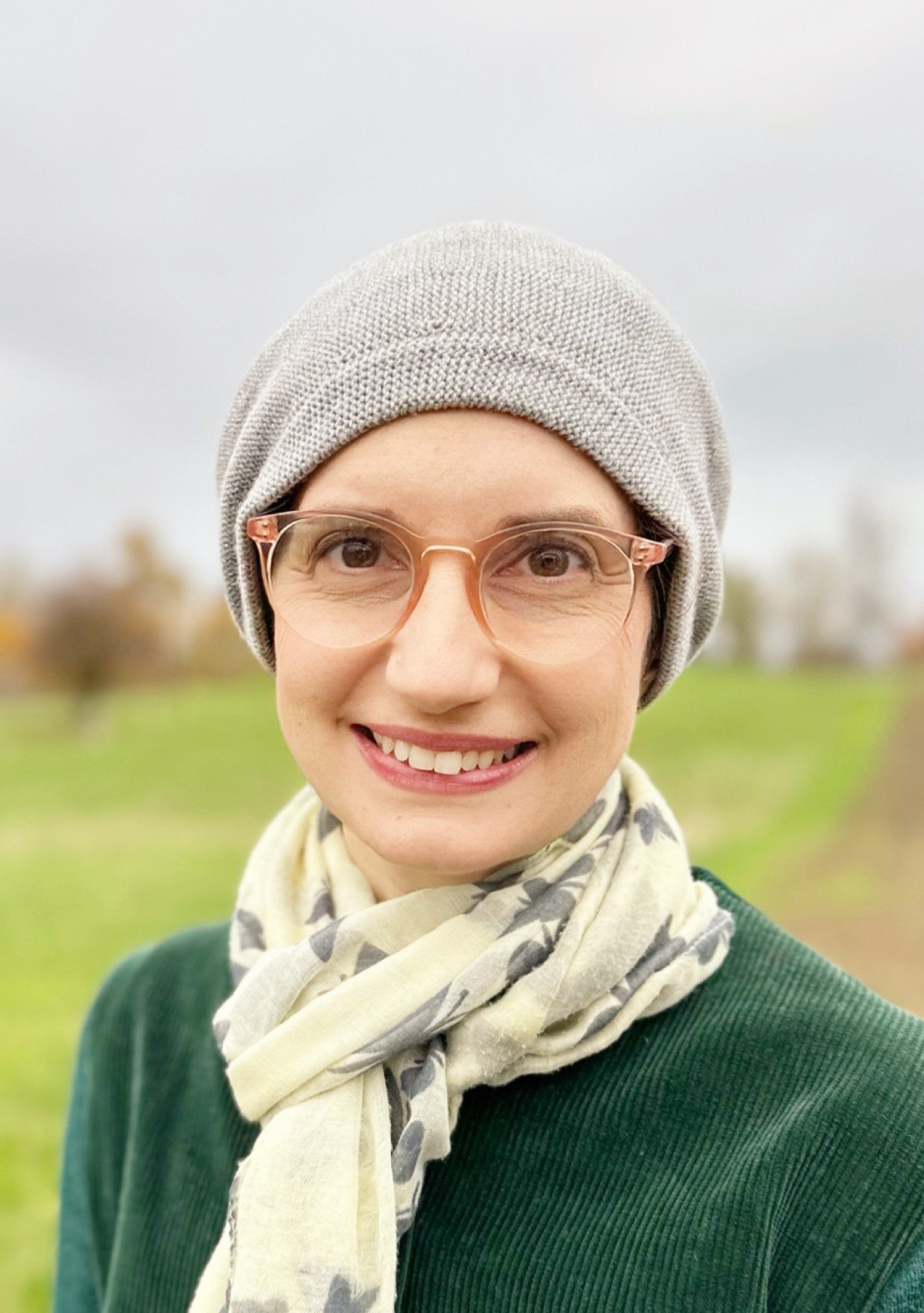 Dr. Julia Ratkay DDS